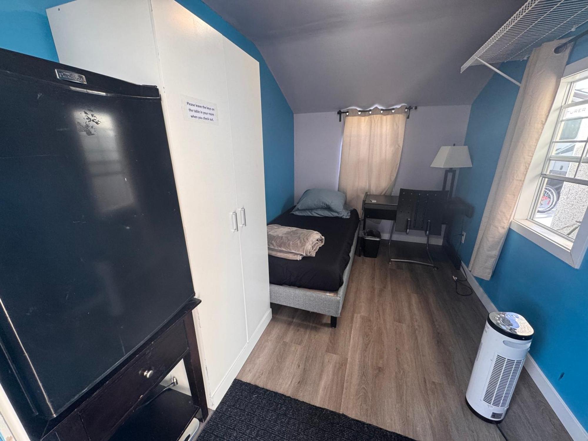 Ranny'S Private Rooms Calgary Ngoại thất bức ảnh